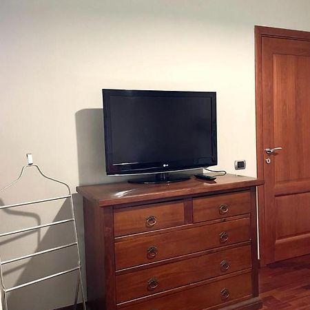 La Ferrovia Holiday Home Napoli Eksteriør billede