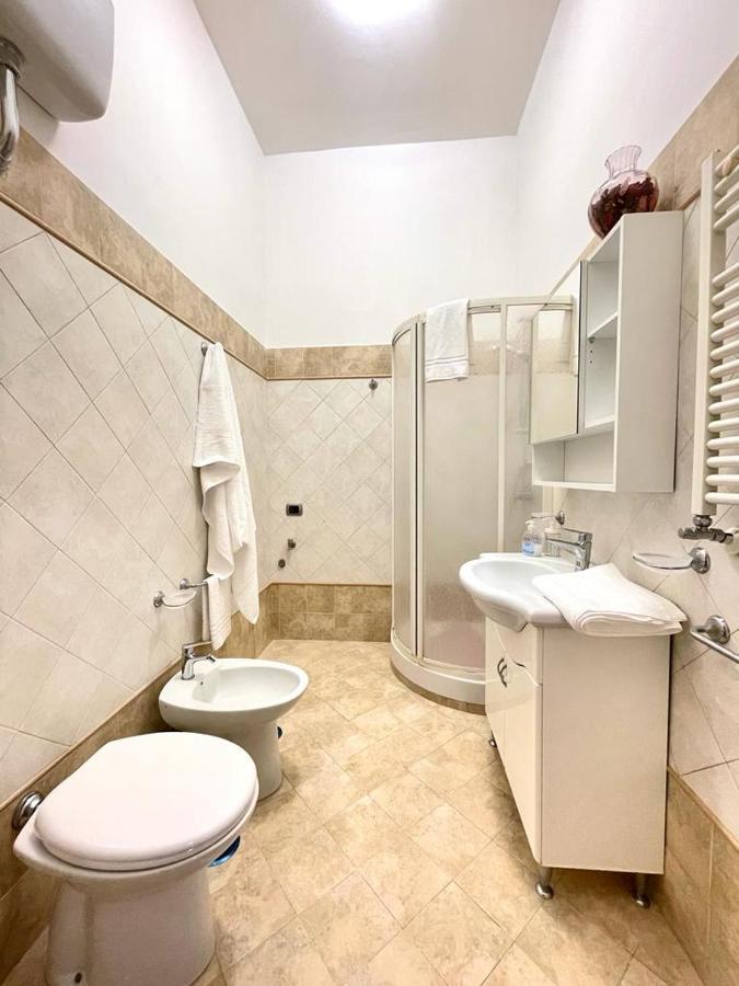 La Ferrovia Holiday Home Napoli Eksteriør billede