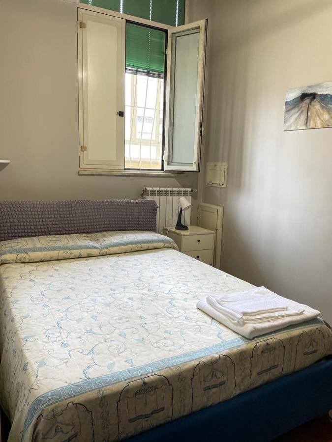 La Ferrovia Holiday Home Napoli Eksteriør billede