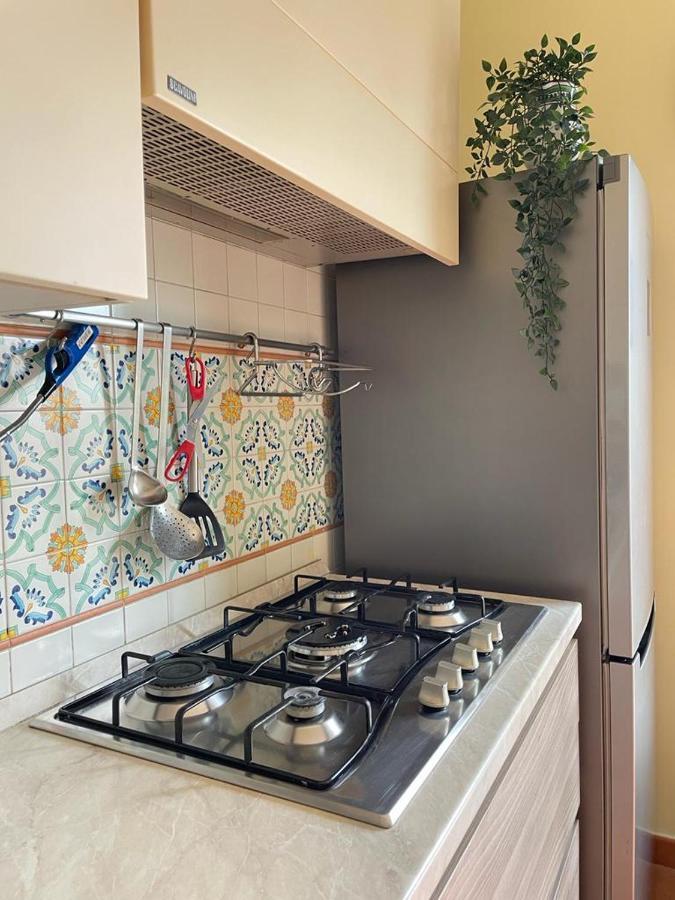 La Ferrovia Holiday Home Napoli Eksteriør billede